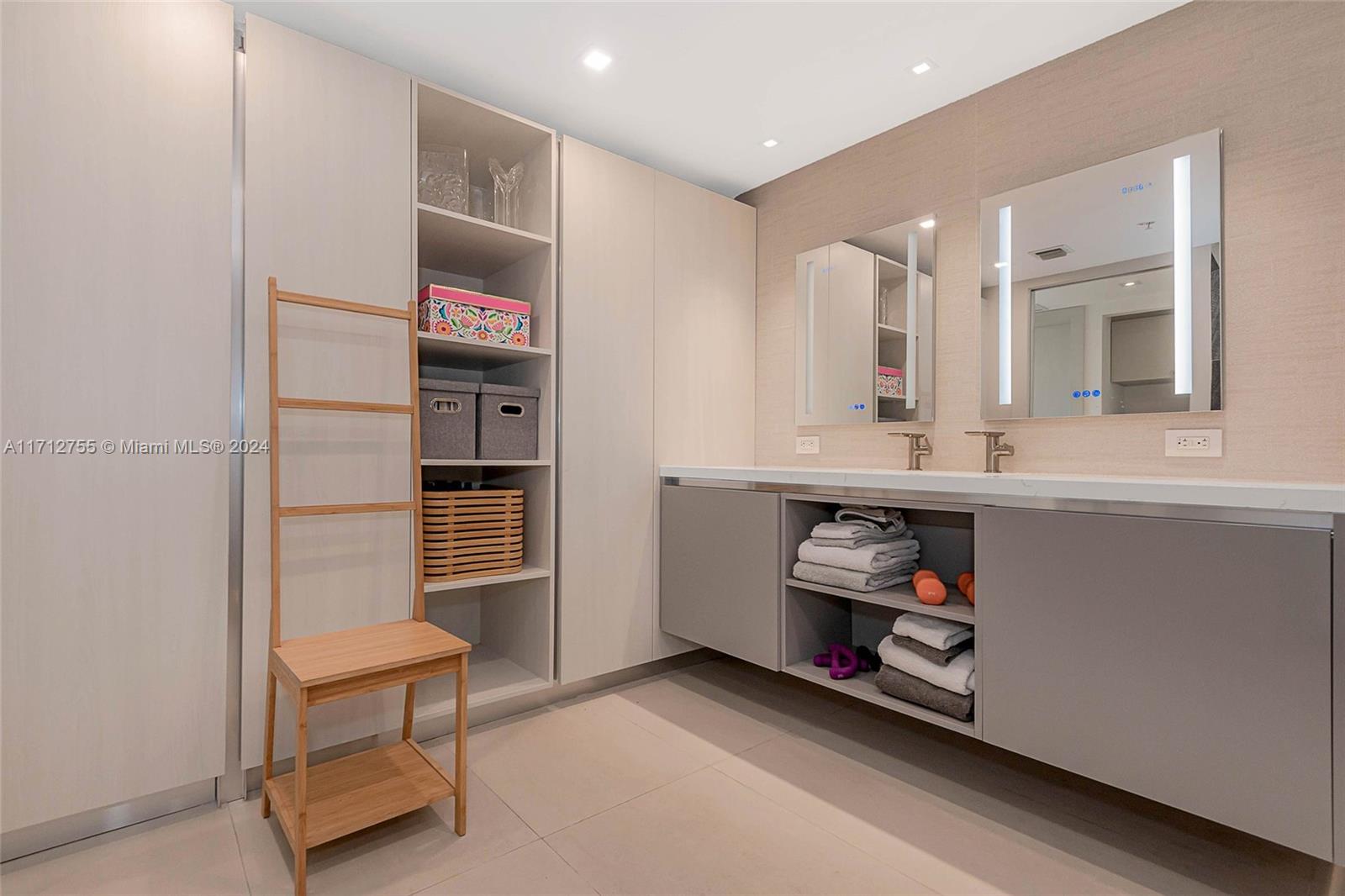 55 Merrick Way #538, Coral Gables FL 33134