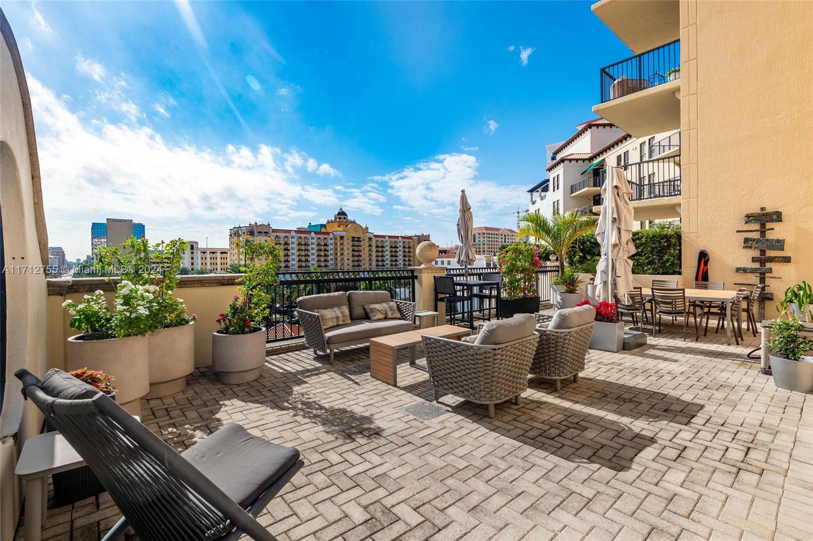 55 Merrick Way #538, Coral Gables FL 33134