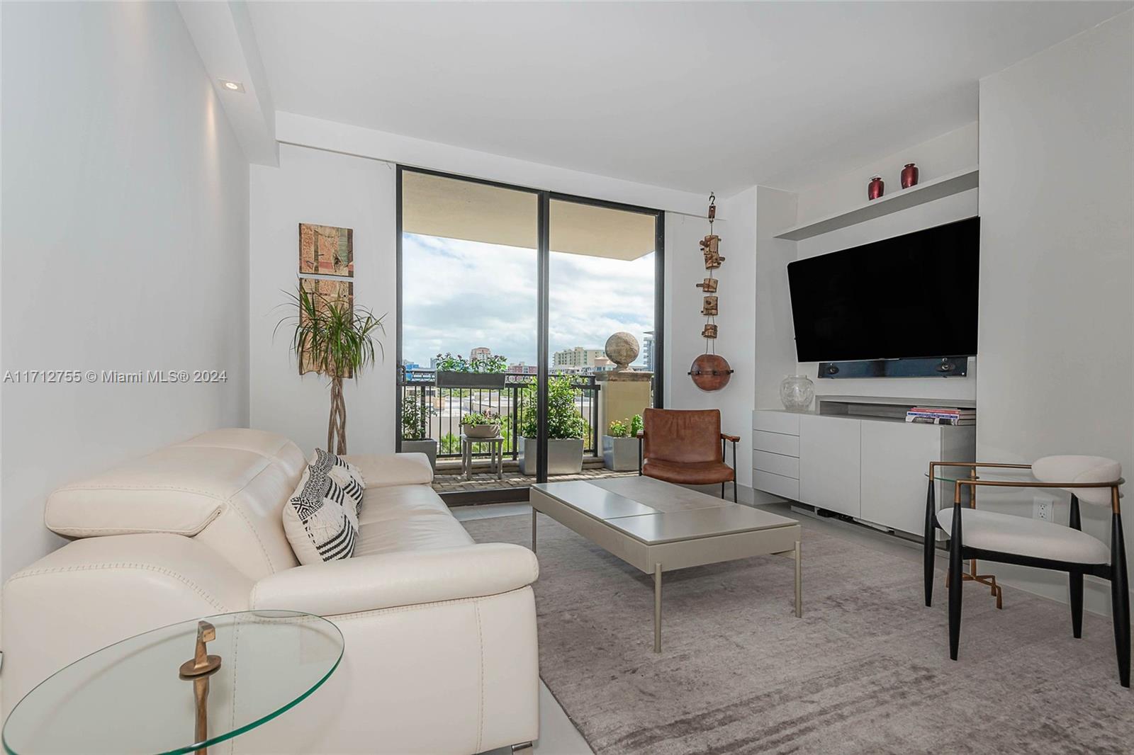 55 Merrick Way #538, Coral Gables FL 33134