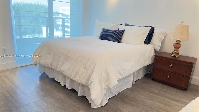 2627 S Bayshore Dr #804, Miami, Florida image 28