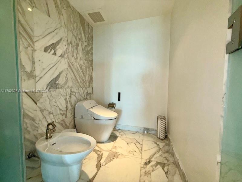 2627 S Bayshore Dr #804, Miami, Florida image 48