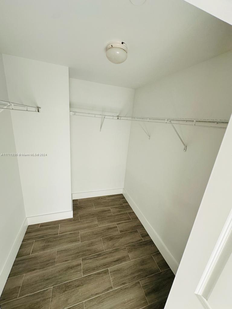 1250 S Miami Ave #1813, Miami FL 33130