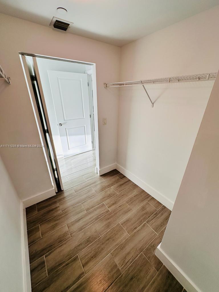 1250 S Miami Ave #1813, Miami FL 33130