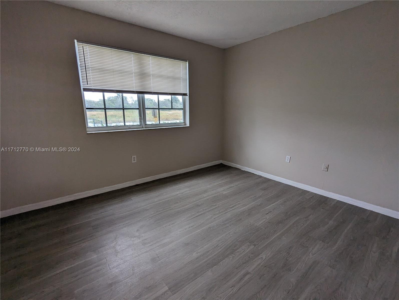 201 SW 116th Ave #22-102, Pembroke Pines, Florida image 21