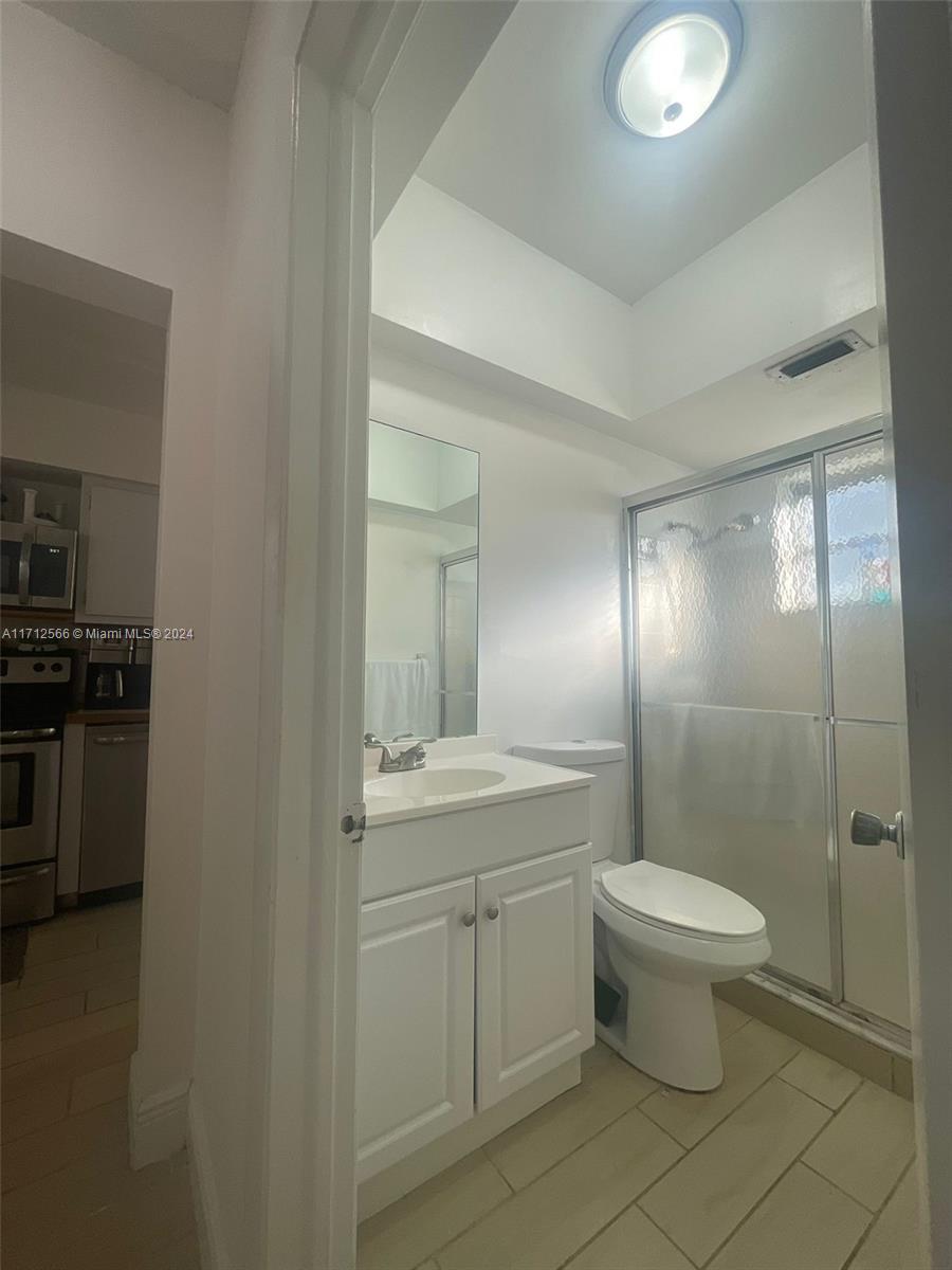 4075 Coral Springs Dr #5, Coral Springs, Florida image 23