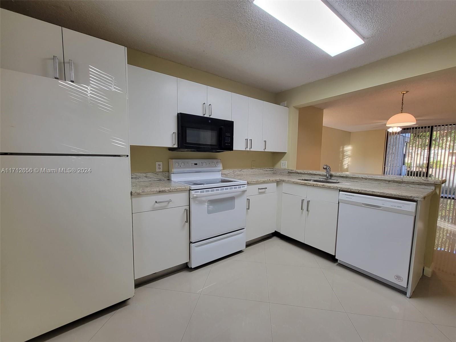 5861 Riverside Dr #106A2, Coral Springs, Florida image 4