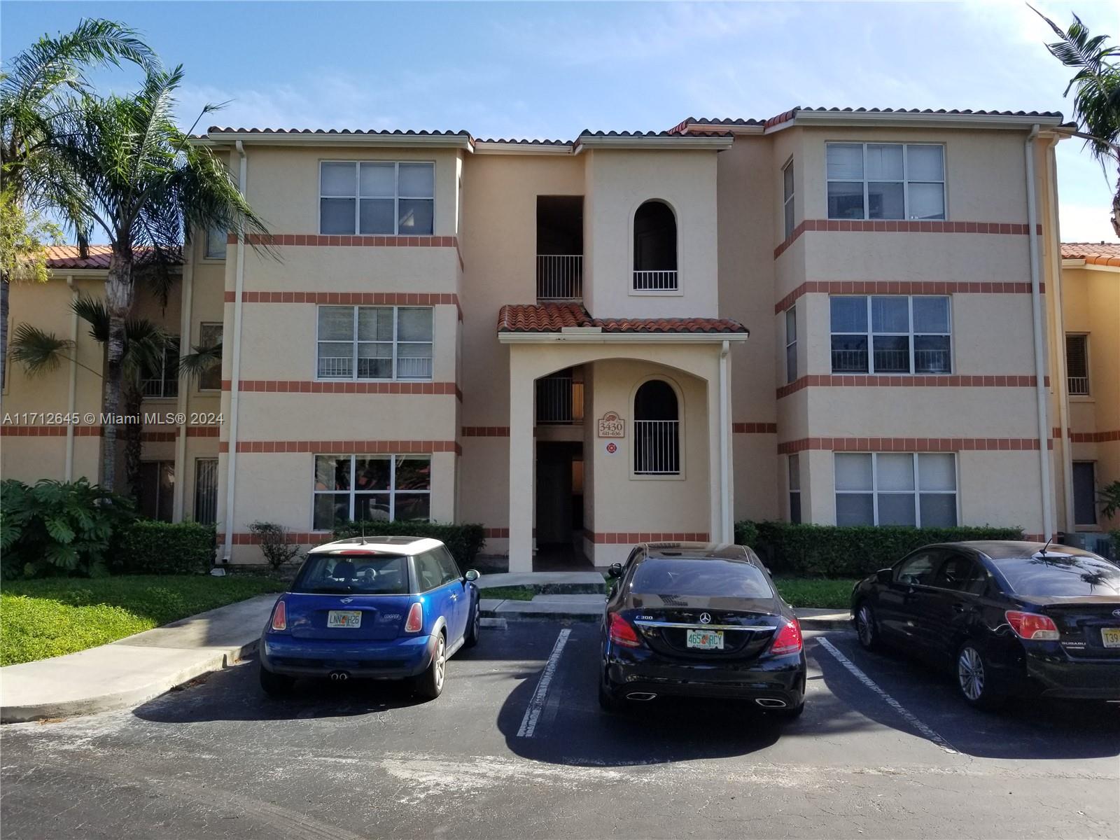 3430 N Pinewalk Dr N #622, Margate, Florida image 1