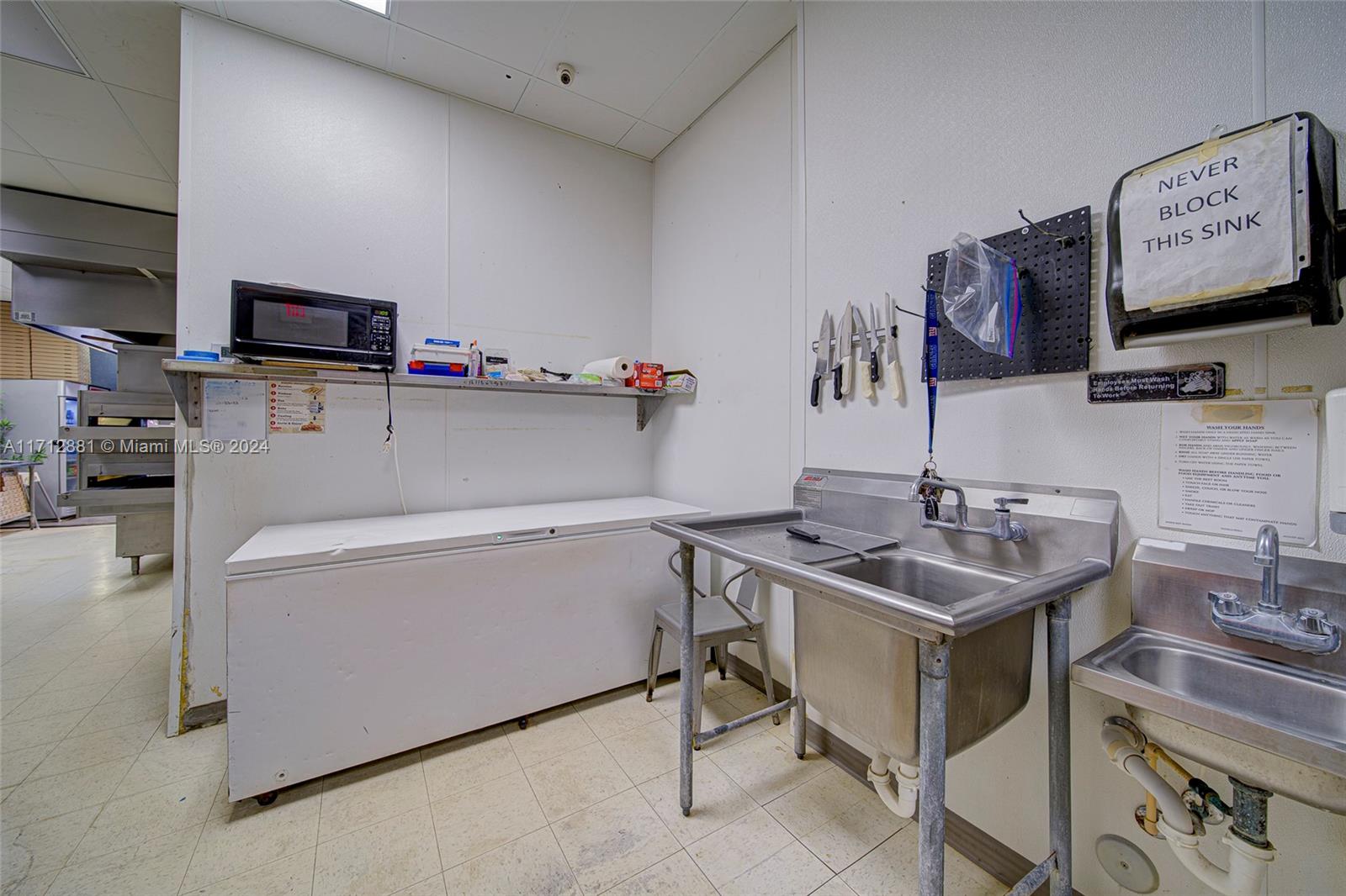 Pizzeria For Sale In North Miami Beach