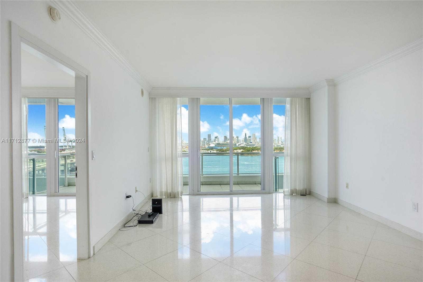 540 West Ave #1112, Miami Beach, Florida image 4