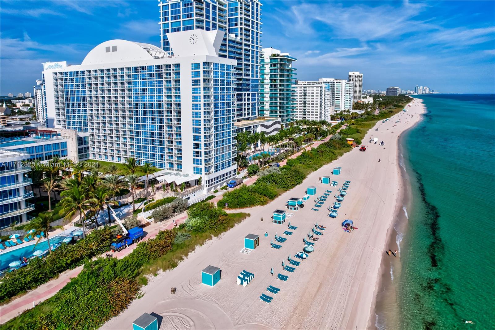 Residential, Miami Beach, Florida image 9