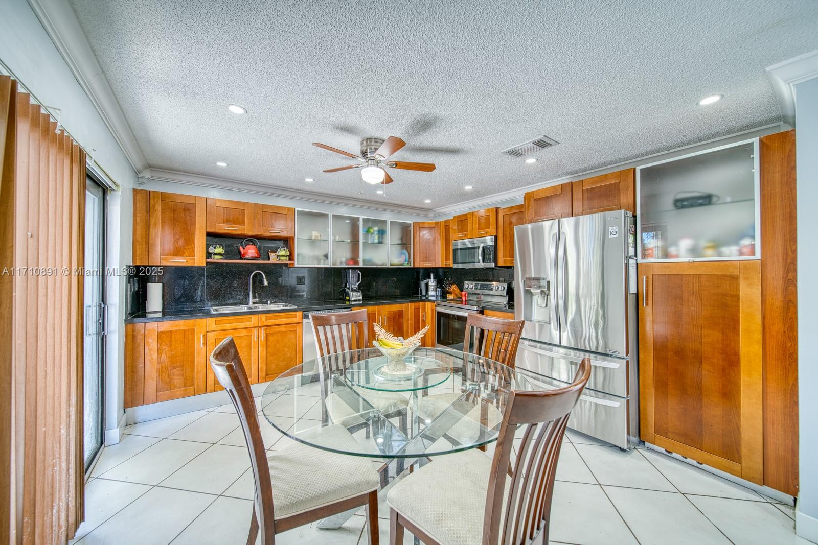 10001 SW 147th Pl, Miami, Florida image 1