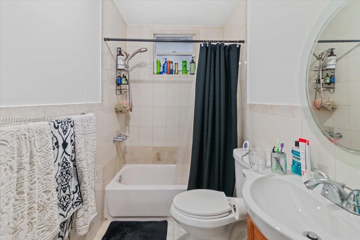 530 Tamiami Blvd, Miami, Florida image 25