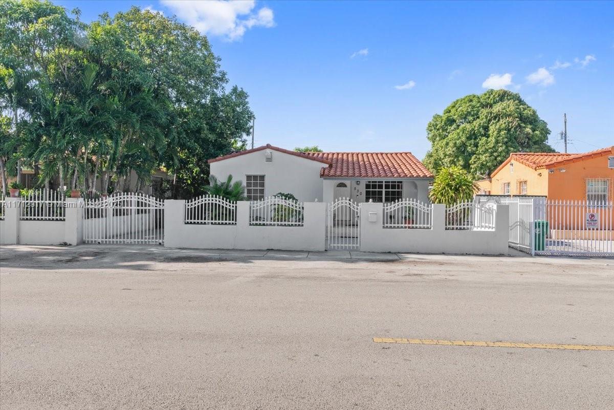 530 Tamiami Blvd, Miami, Florida image 6