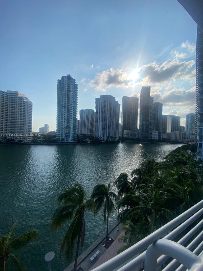 335 S Biscayne Blvd #607, Miami FL 33131