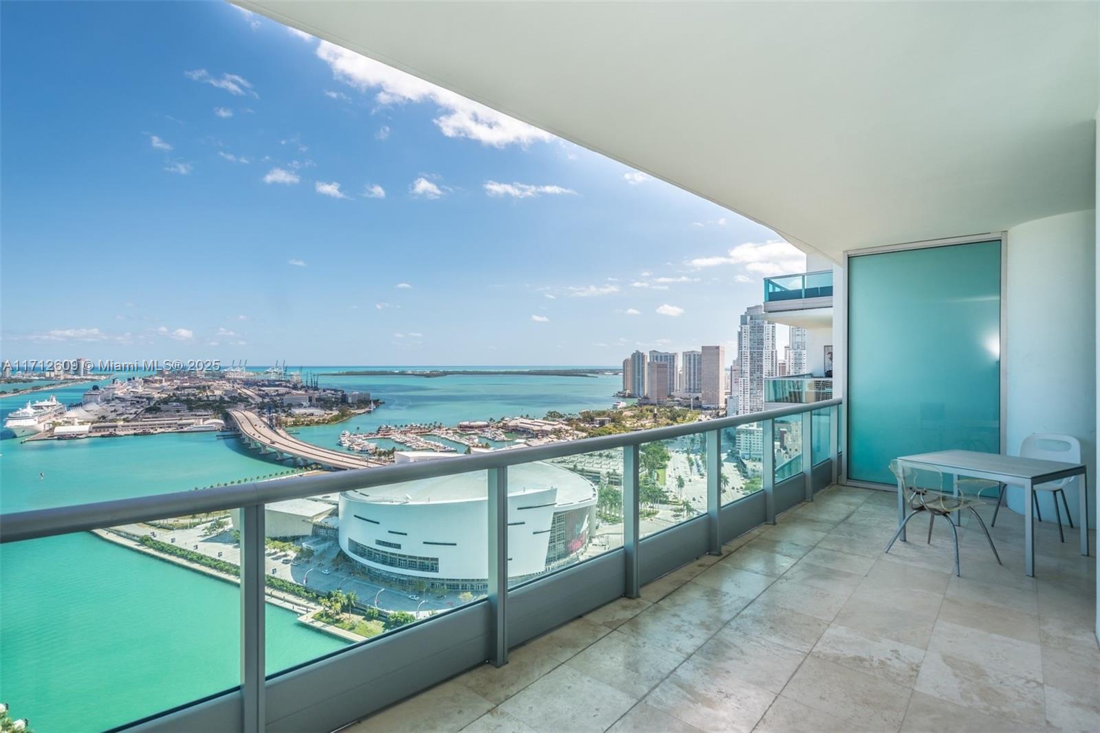 900 Biscayne Blvd #3702, Miami FL 33132