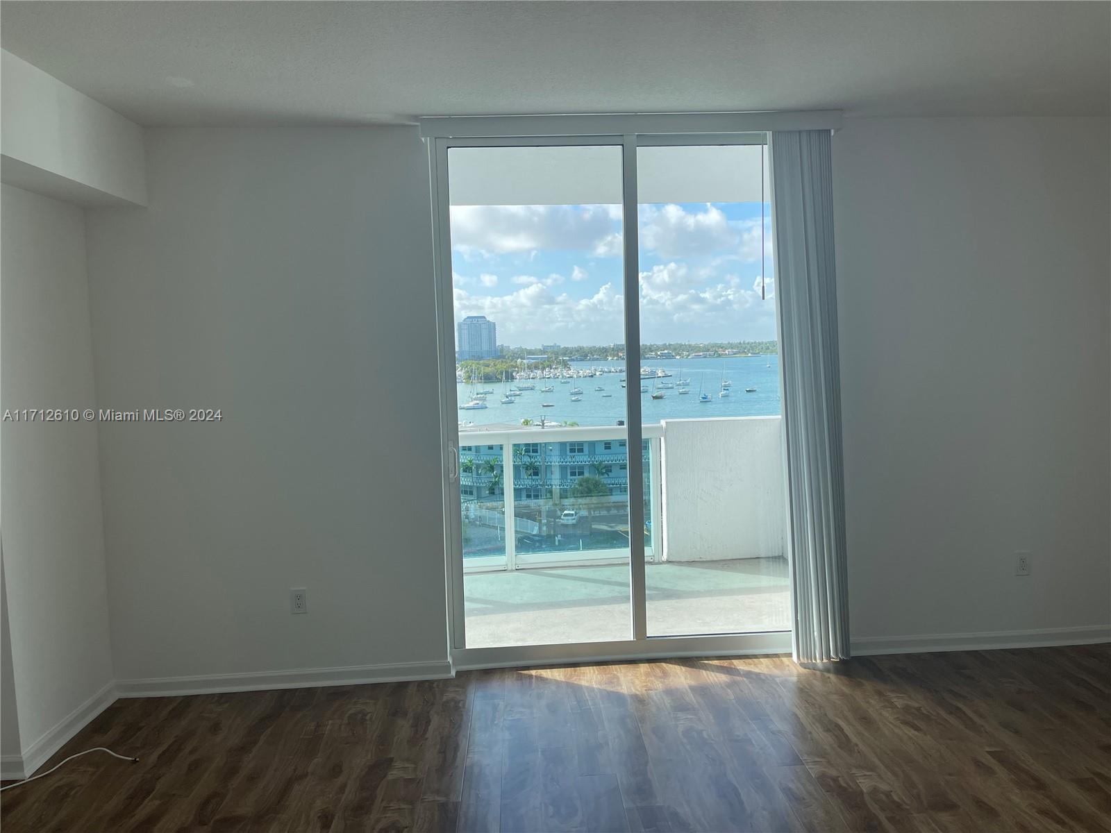 7900 Harbor Island Dr #720, North Bay Village FL 33141