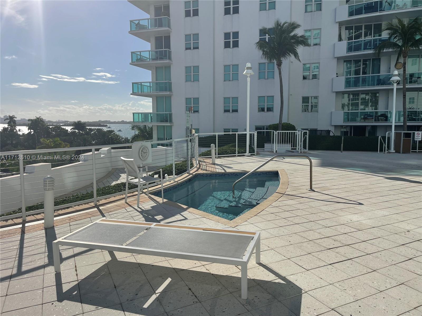7900 Harbor Island Dr #720, North Bay Village FL 33141
