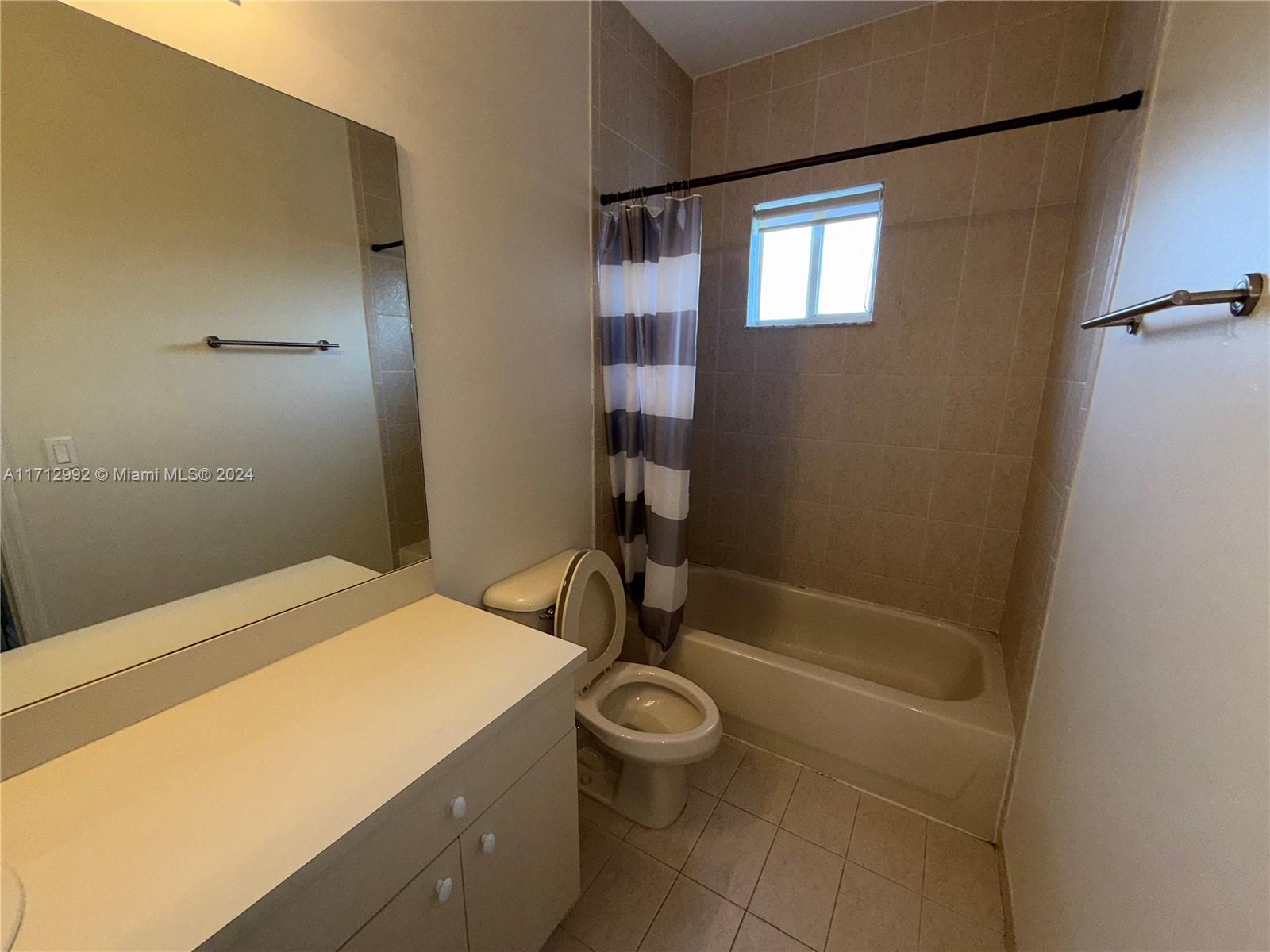 15624 SW 20th St, Miami, Florida image 37