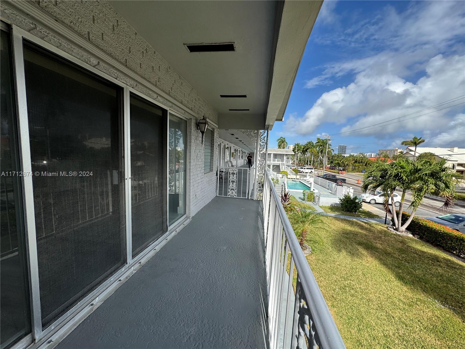 630 Layne Blvd #211, Hallandale Beach, Florida image 31