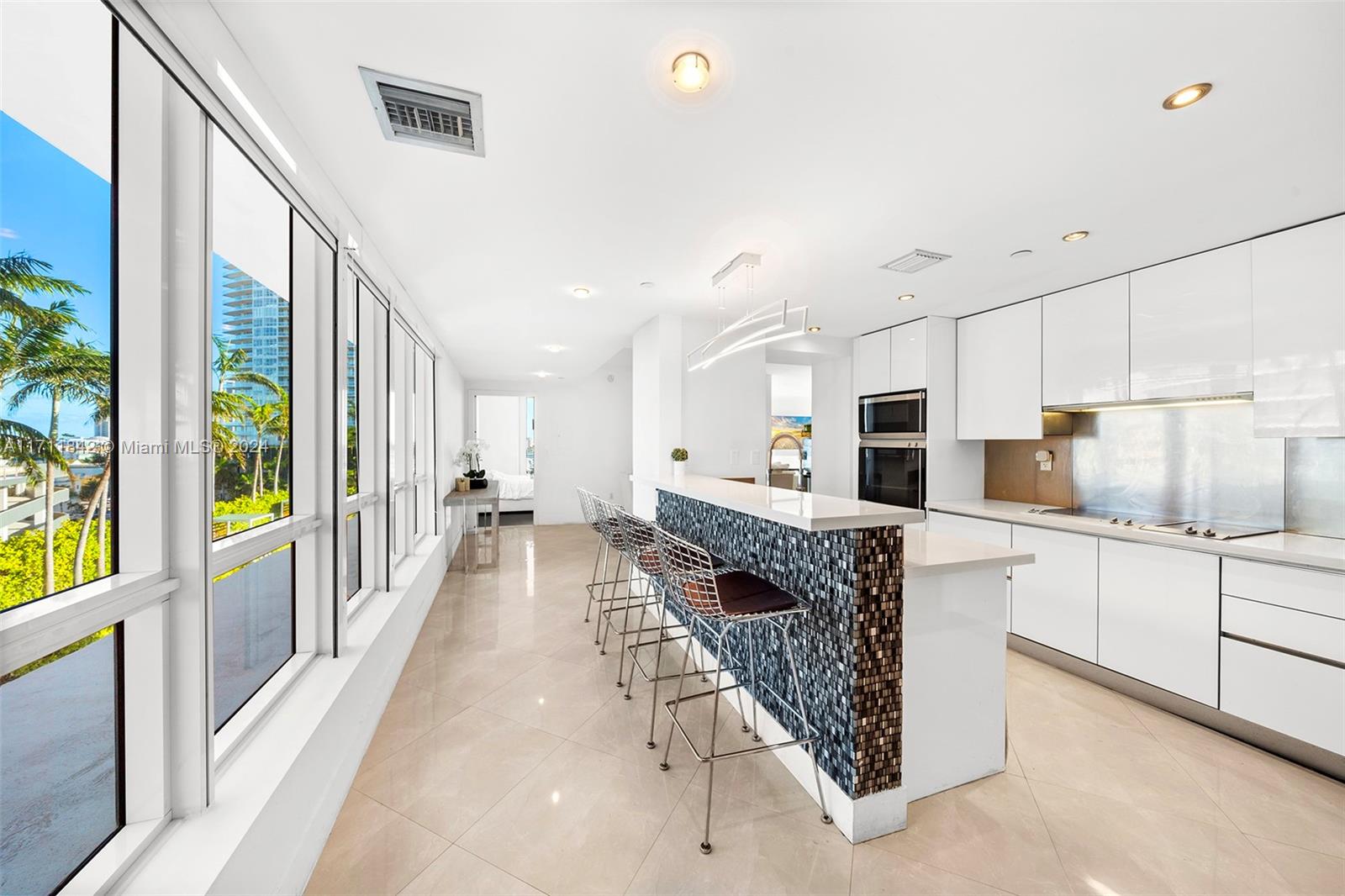 520 West Ave #701, Miami Beach, Florida image 10