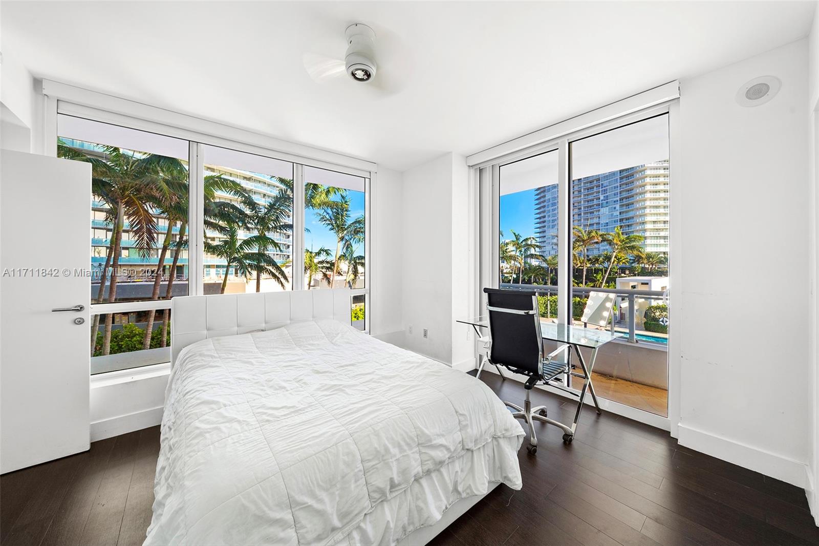 520 West Ave #701, Miami Beach, Florida image 28