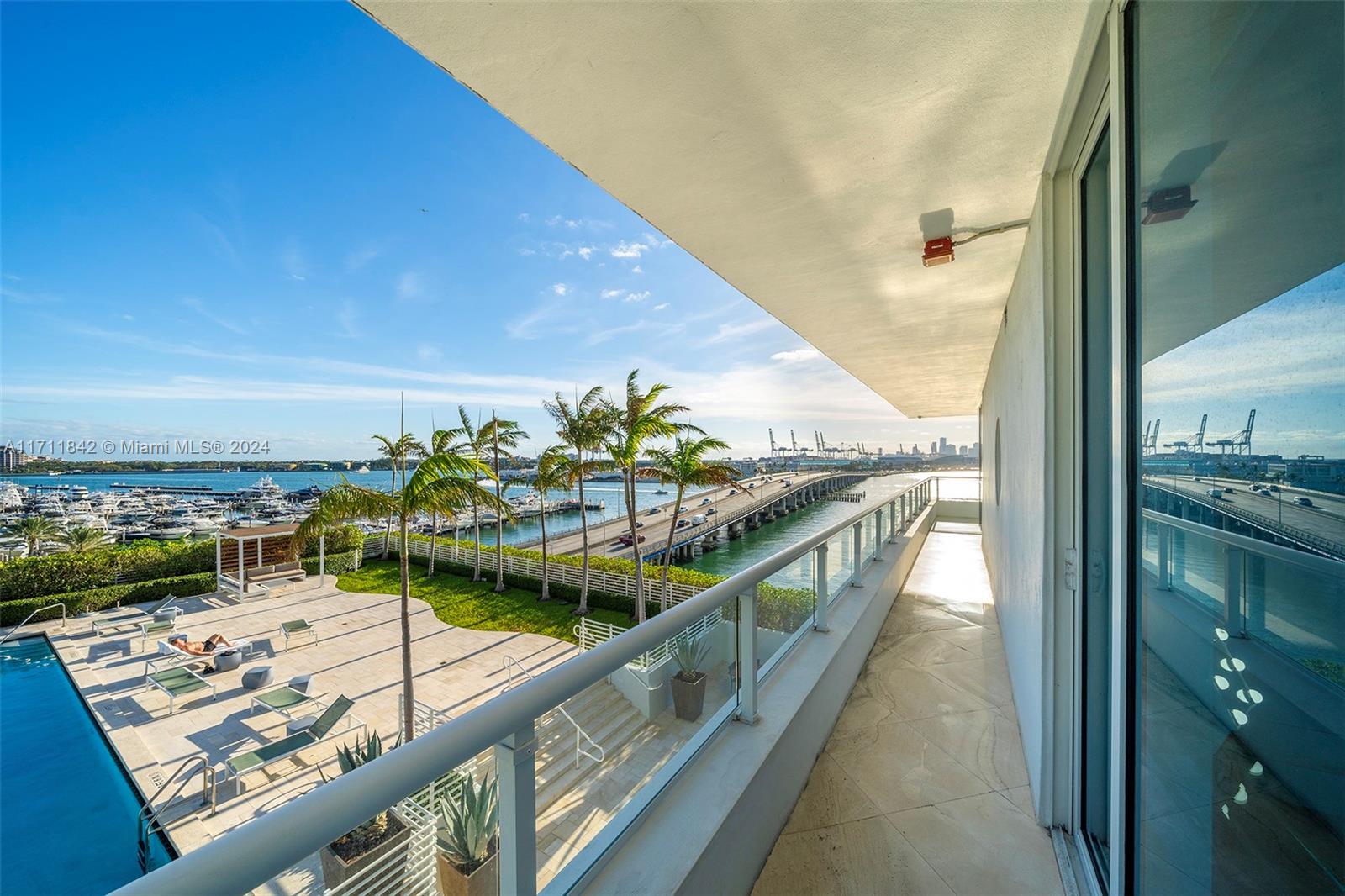 520 West Ave #701, Miami Beach, Florida image 36