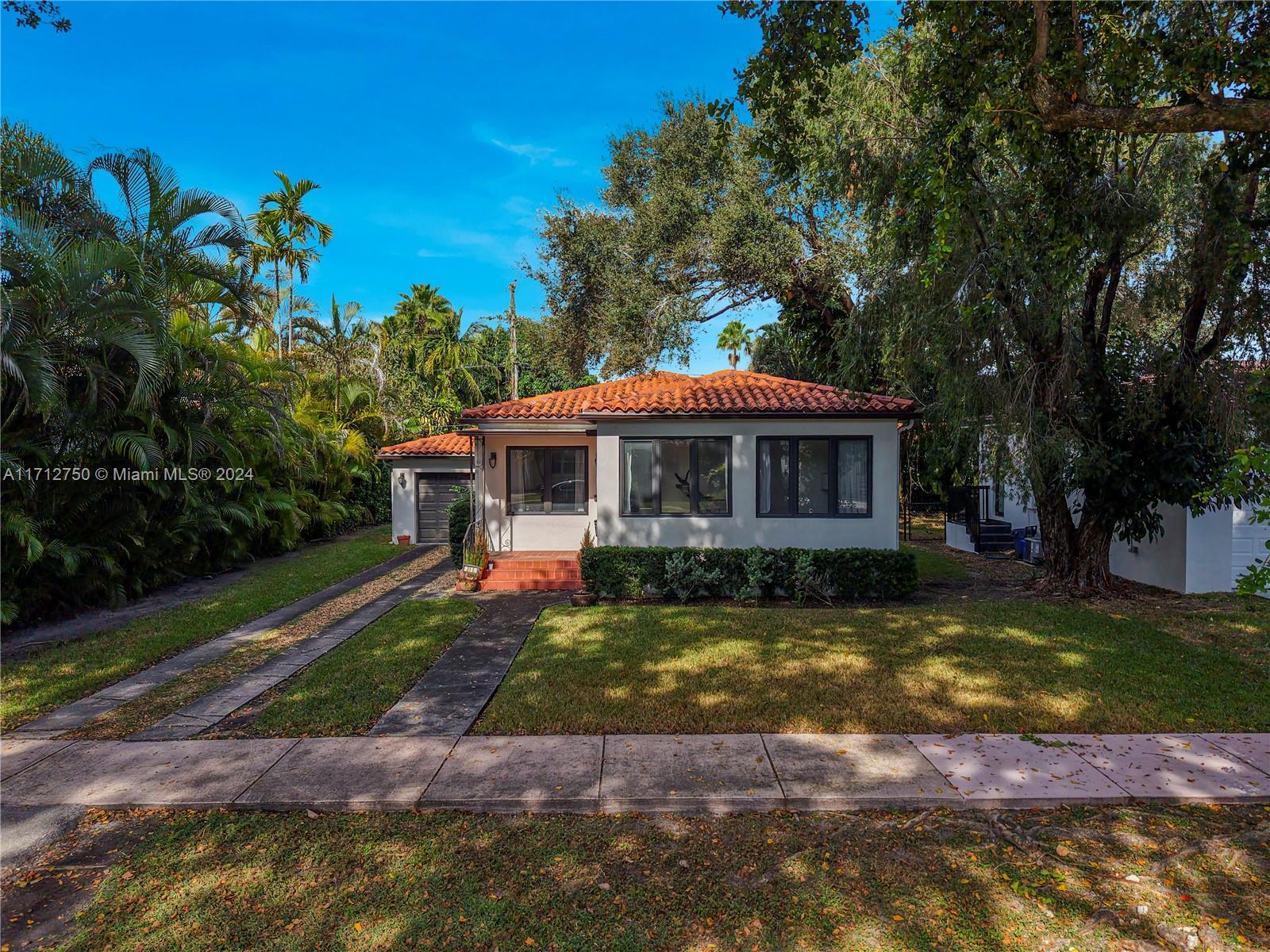 311 S Fluvia Ave, Coral Gables, Florida image 2