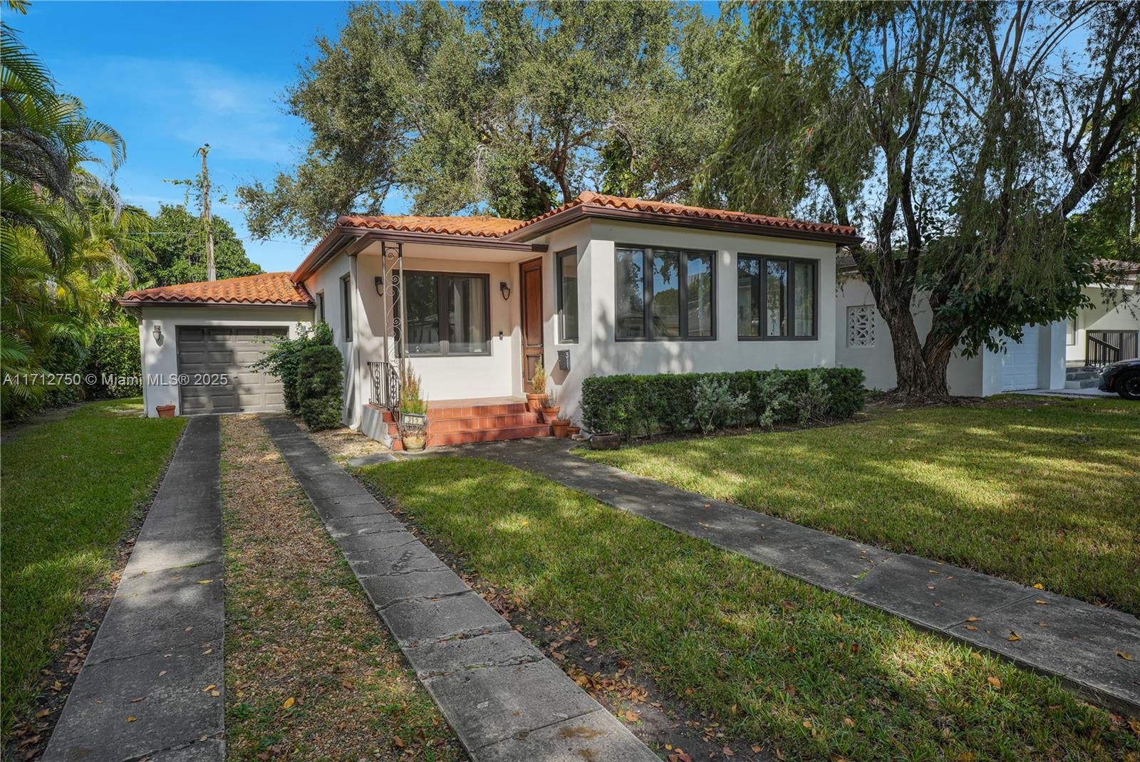 311 S Fluvia Ave, Coral Gables, Florida image 28