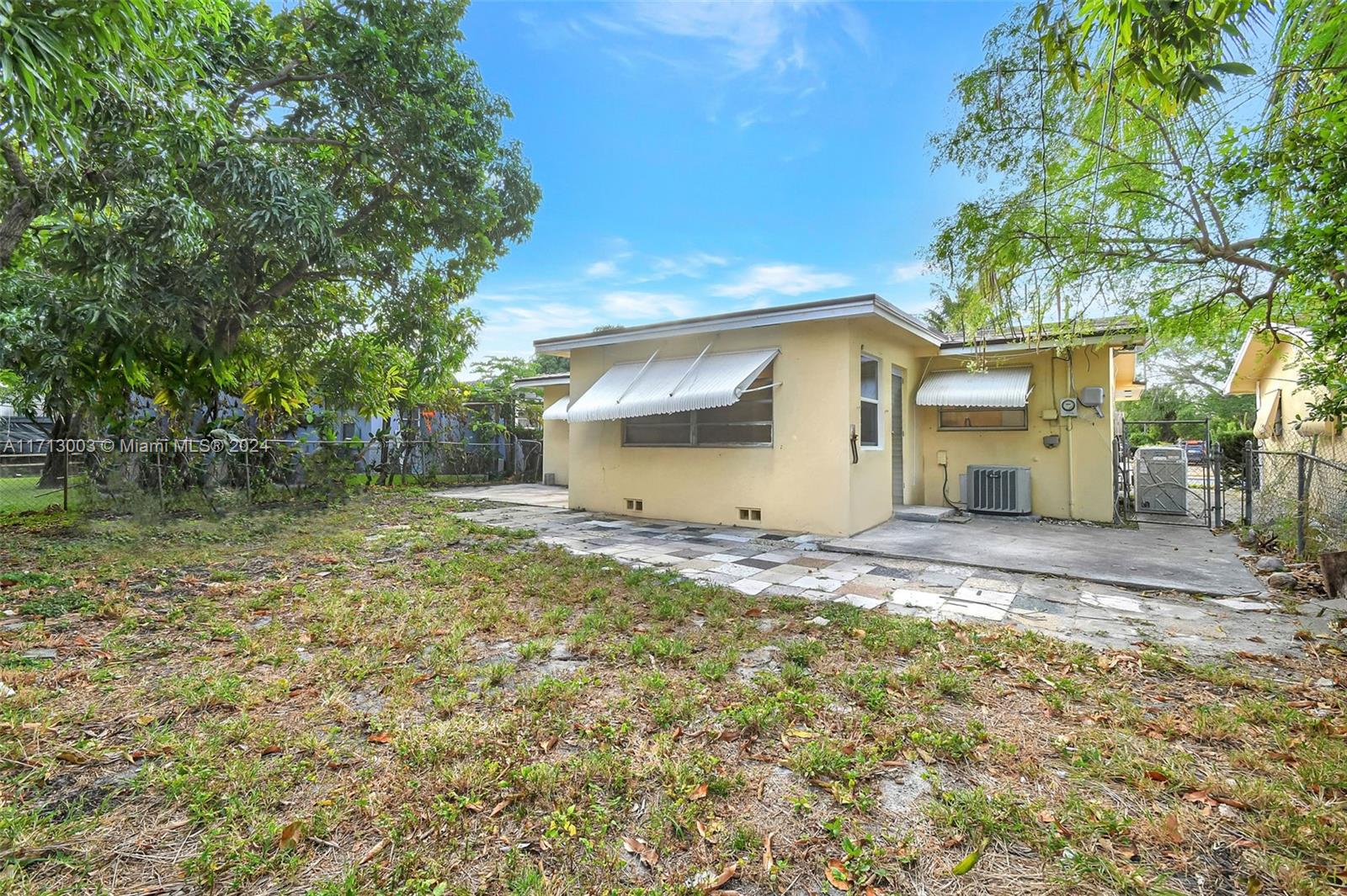 1106 S E St, Lake Worth, Florida image 40