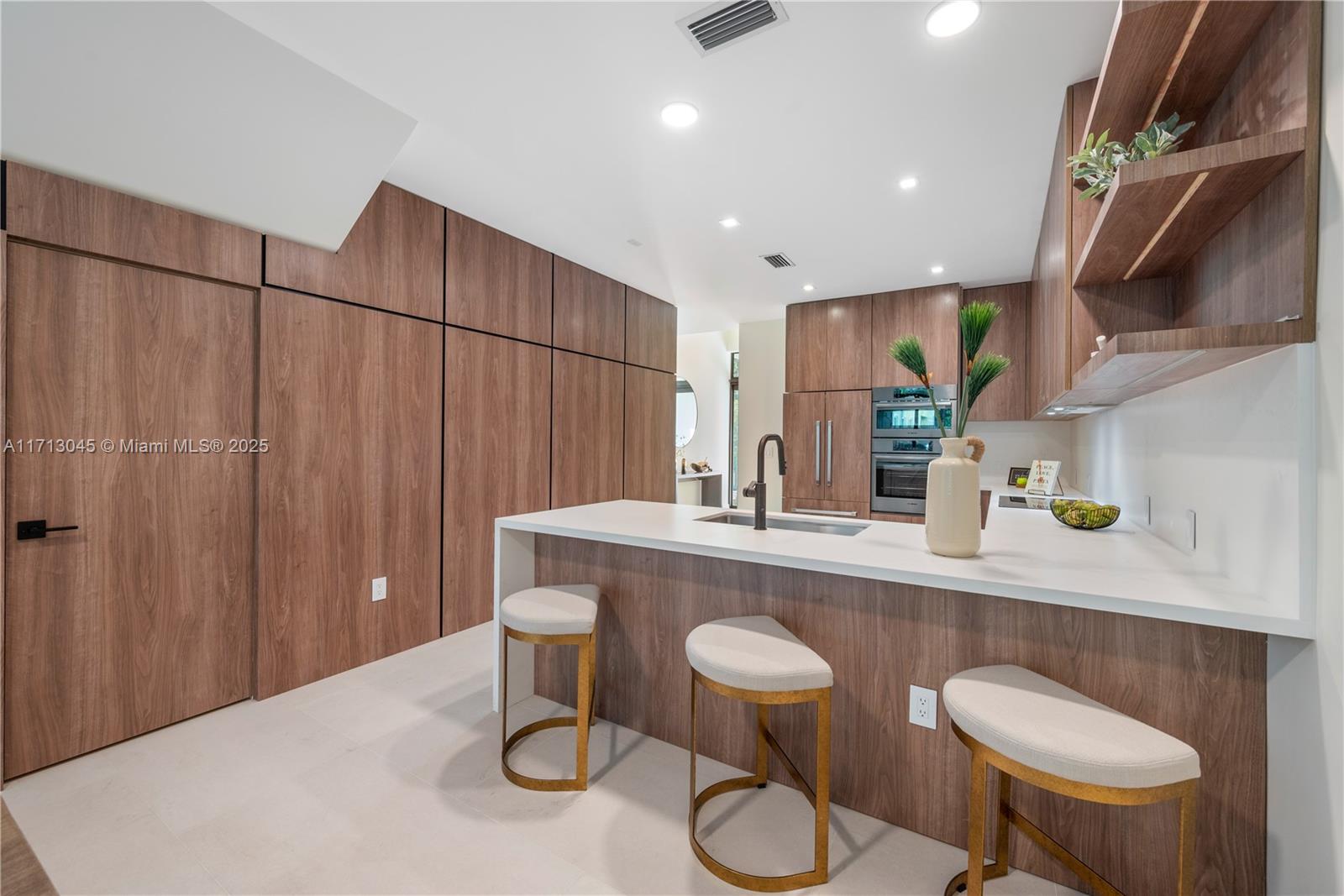 3071 Hibiscus Street #1, Coconut Grove, Florida image 6