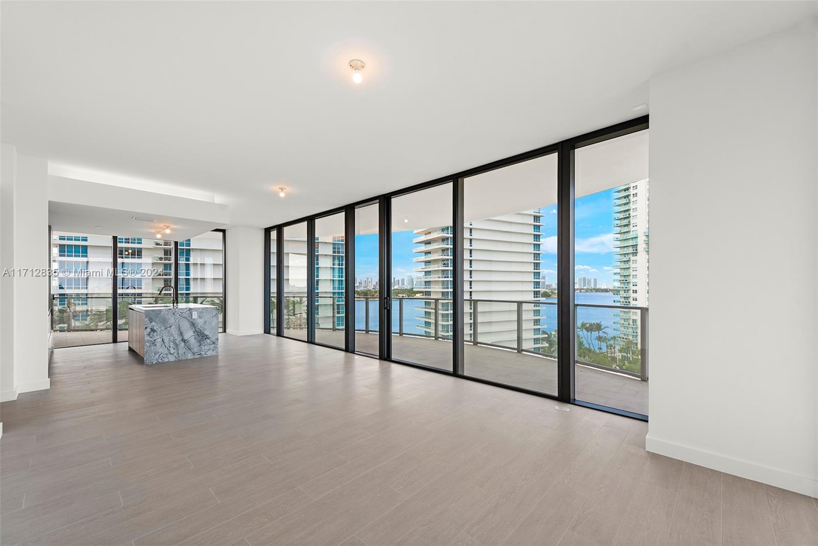 500 Alton #1005, Miami Beach, Florida image 2