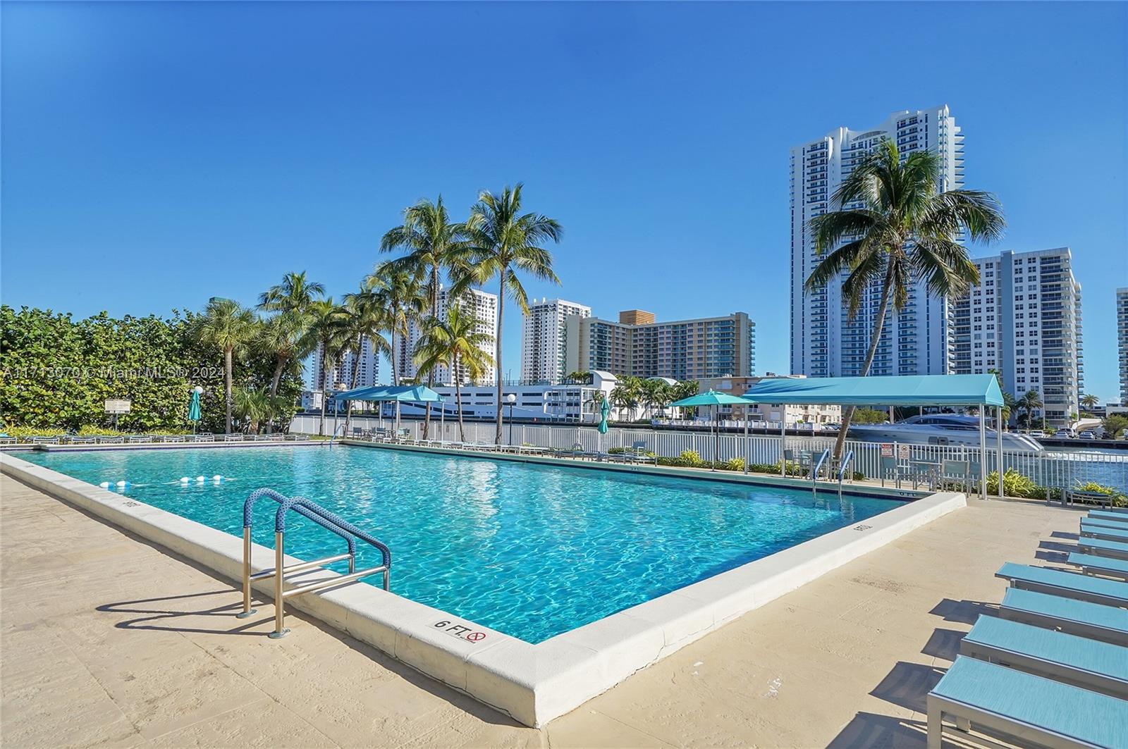 1000 Parkview Dr #730, Hallandale Beach, Florida image 37