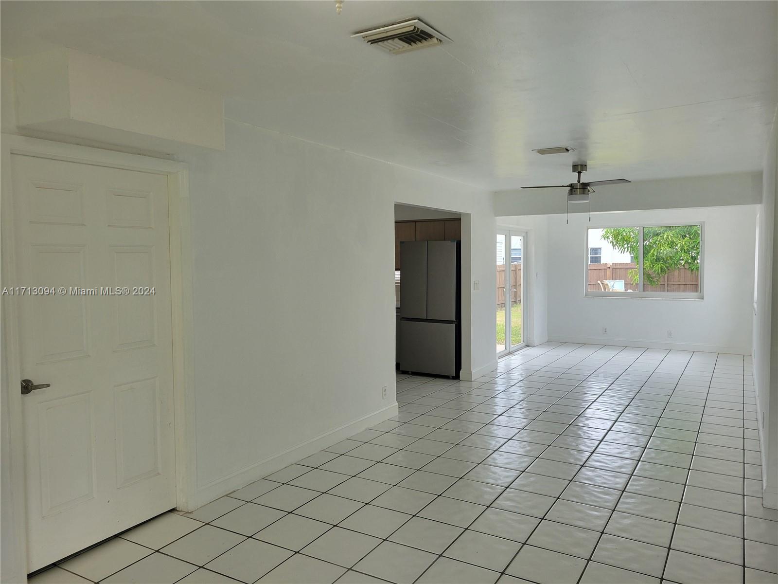 1533 Cleveland St, Hollywood, Florida image 7