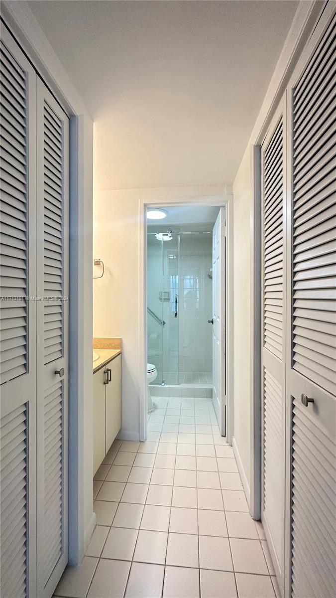 500 Three Islands Blvd #816, Hallandale Beach, Florida image 20