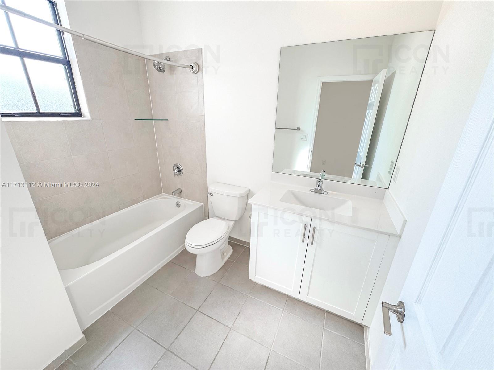 3421 W 108th St, Hialeah, Florida image 11