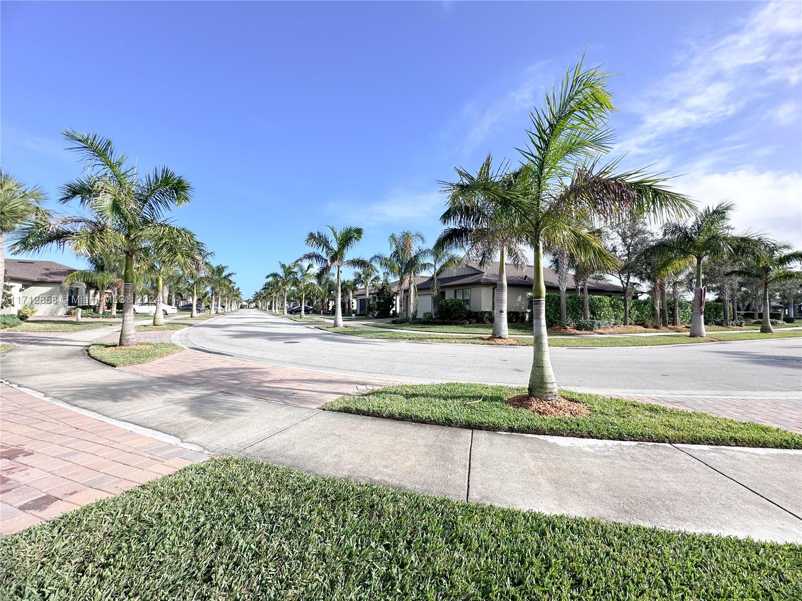 4686 Indigo Way, Vero Beach, Florida image 22