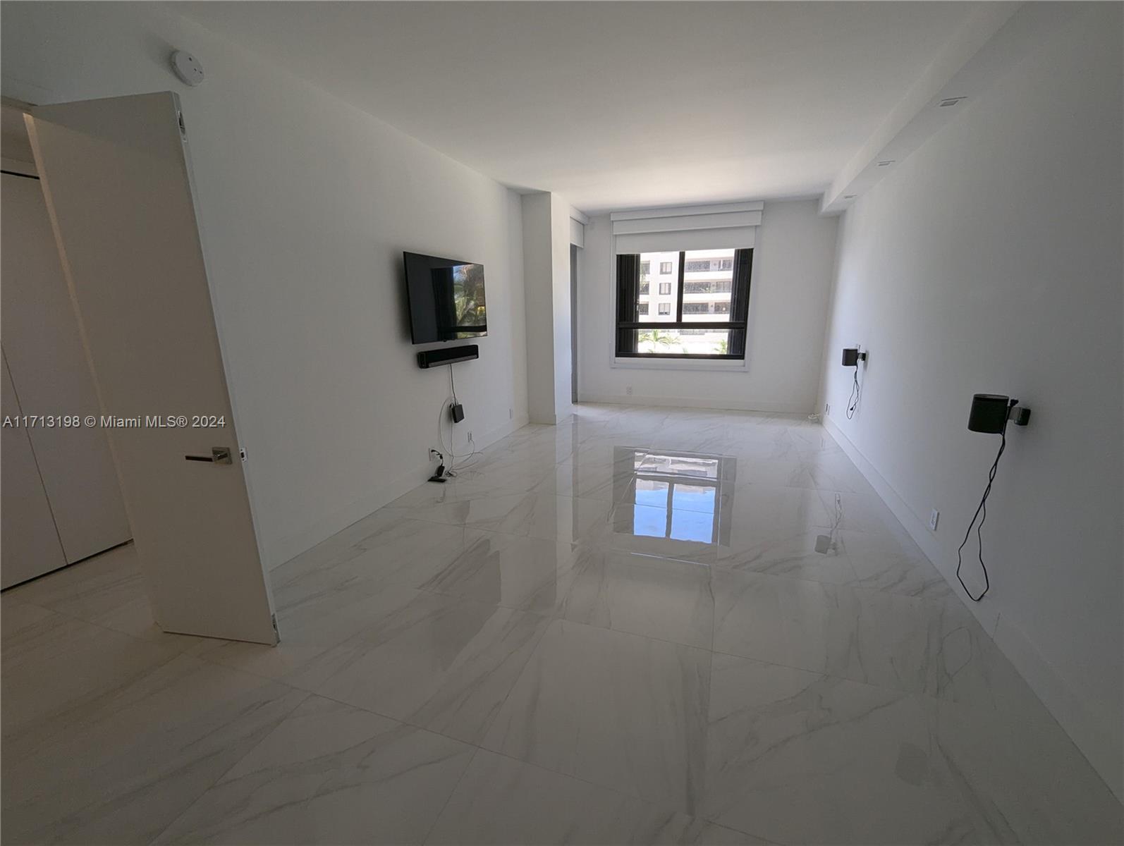 251 Crandon Blvd #428, Key Biscayne FL 33149