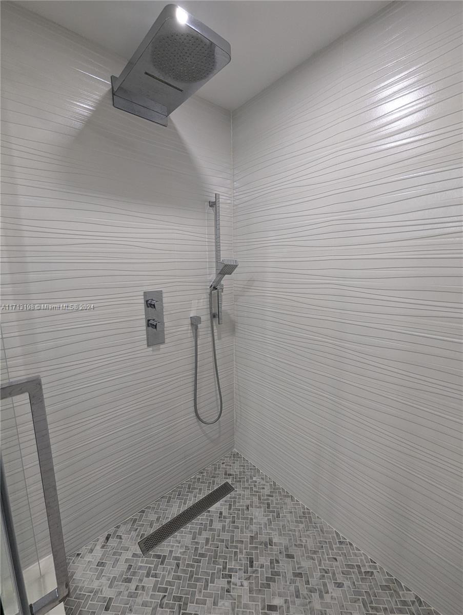 251 Crandon Blvd #428, Key Biscayne FL 33149