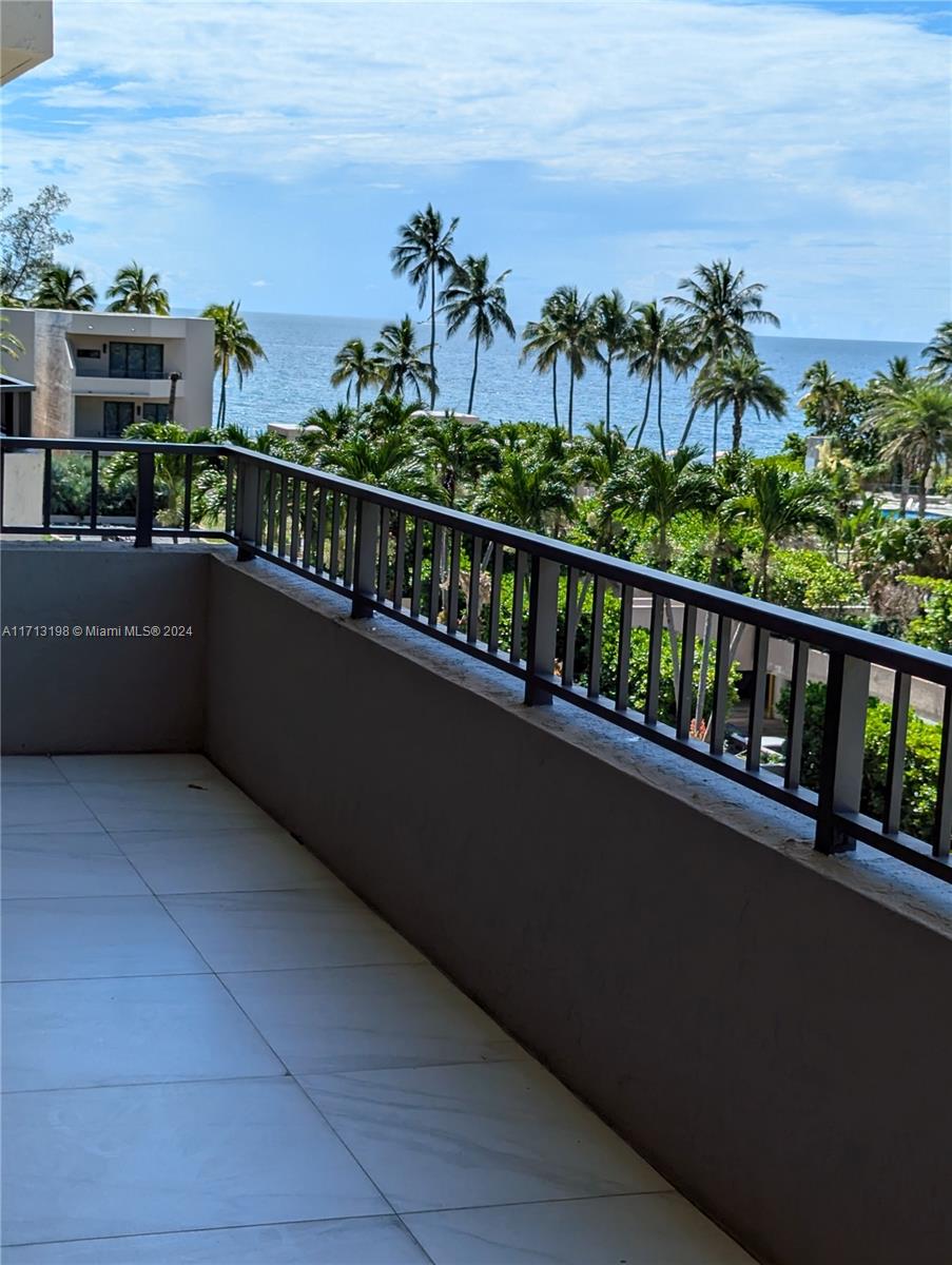 251 Crandon Blvd #428, Key Biscayne FL 33149