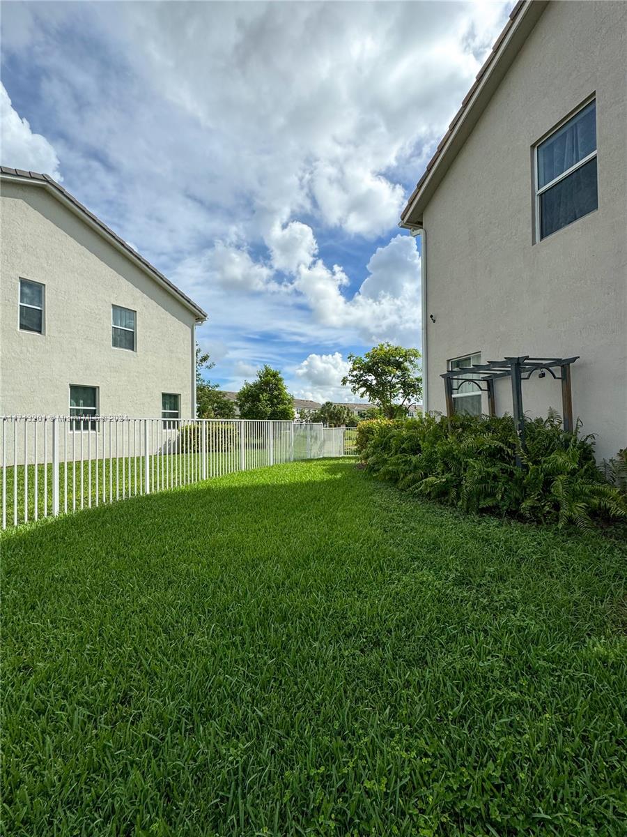 5035 Eucalyptus Dr #5035, Hollywood, Florida image 3