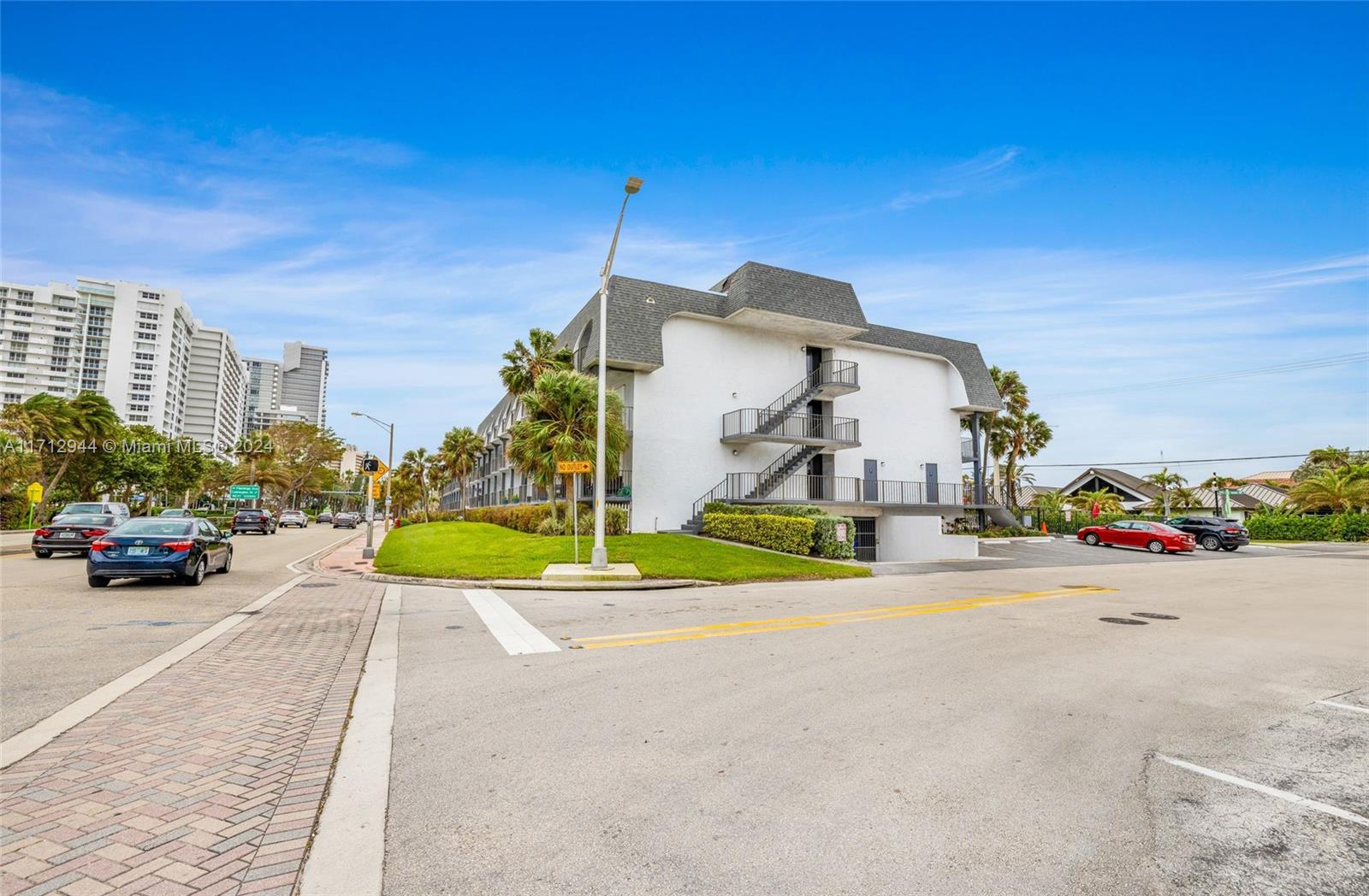 4013 N Ocean Dr #215, Lauderdale By The Sea, Florida image 18