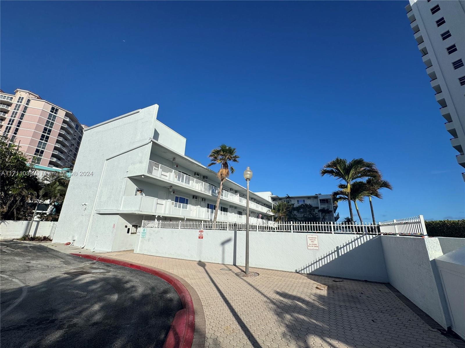 1480 S Ocean Blvd #302, Lauderdale By The Sea, Florida image 1