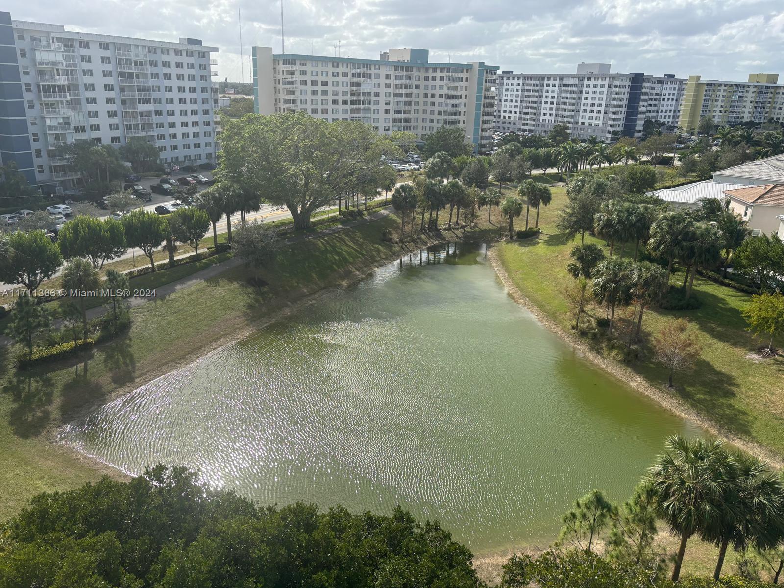 4001 Hillcrest Dr #802-04, Hollywood, Florida image 31