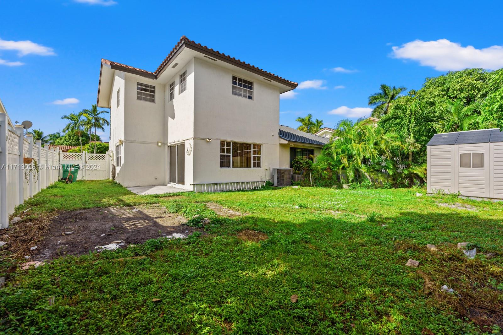 20155 E Oakmont Cir, Hialeah, Florida image 29