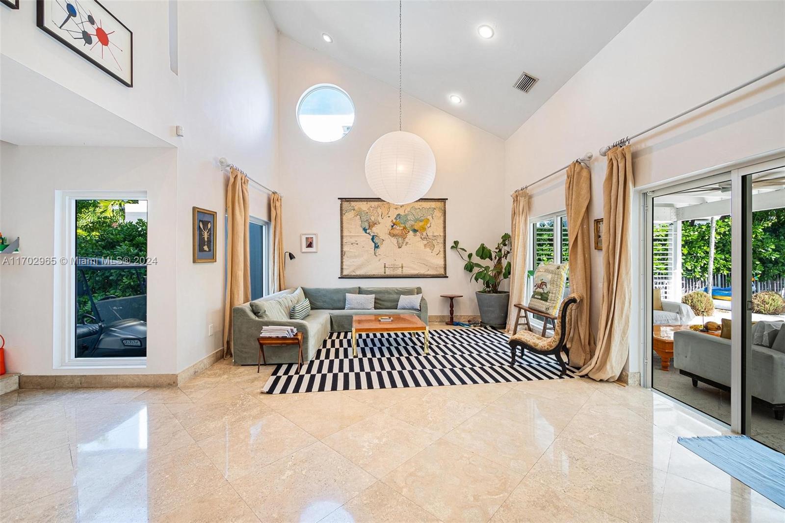 525 Ridgewood Rd, Key Biscayne, Florida image 9