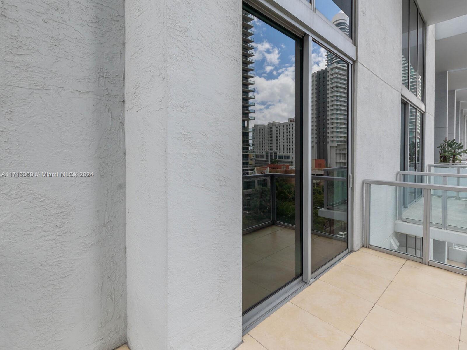 1050 Brickell Ave #606, Miami, Florida image 11