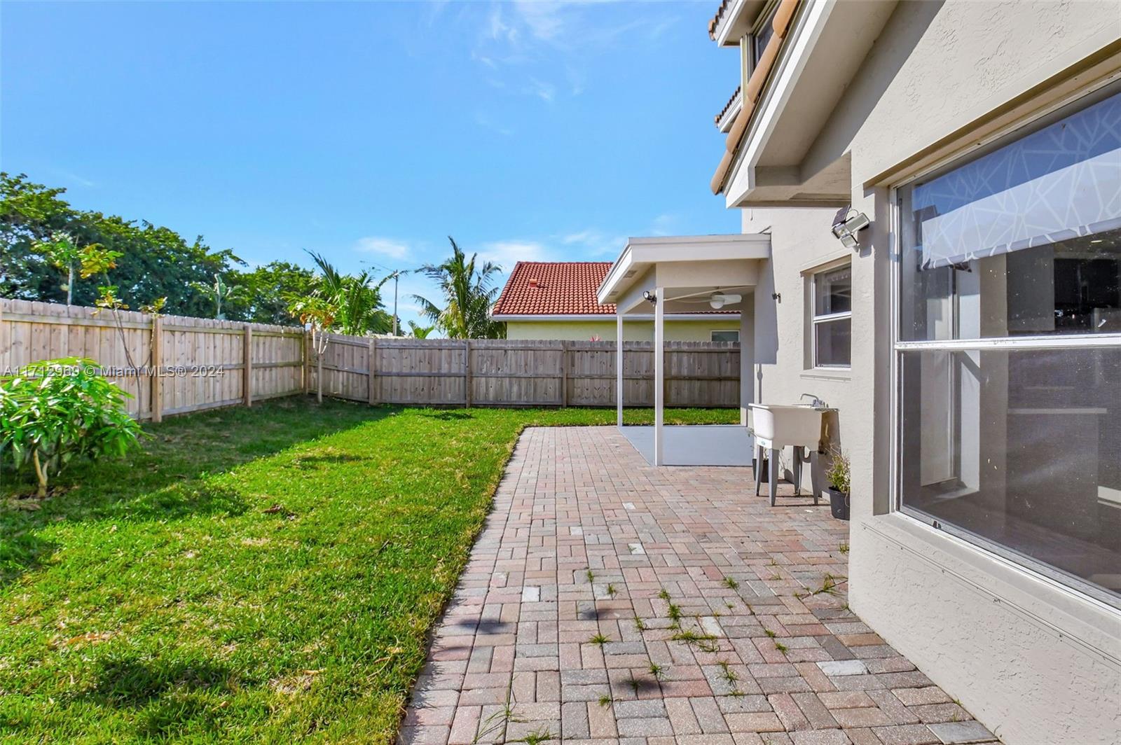 8660 Tourmaline Blvd, Boynton Beach, Florida image 45