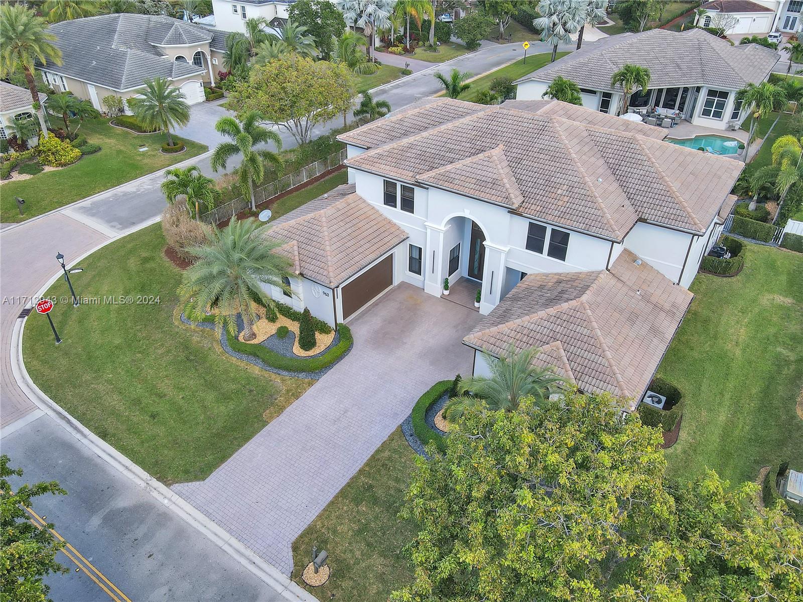 963 NW 118th Way, Coral Springs, Florida image 2