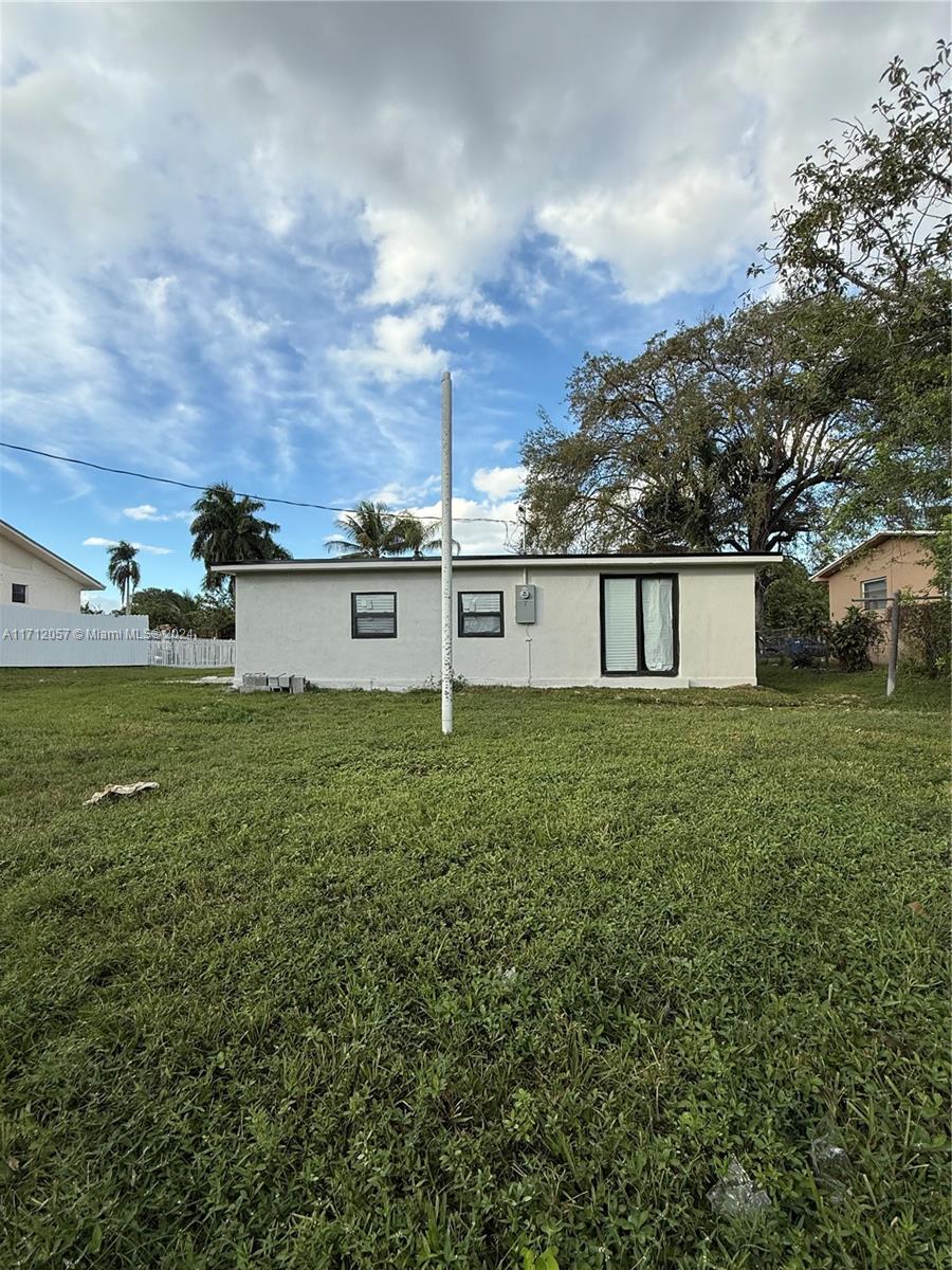 1770 NW 109th St, Miami, Florida image 22