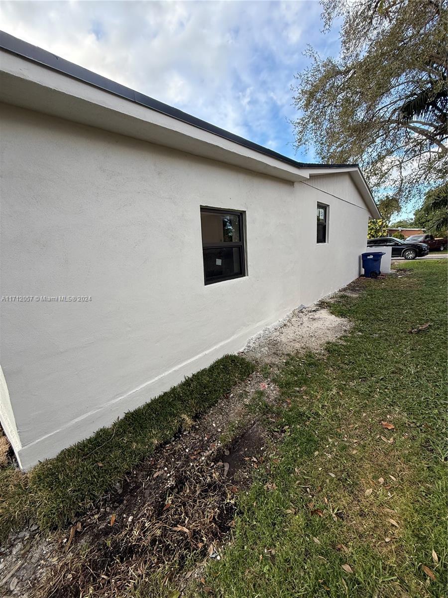 1770 NW 109th St, Miami, Florida image 23